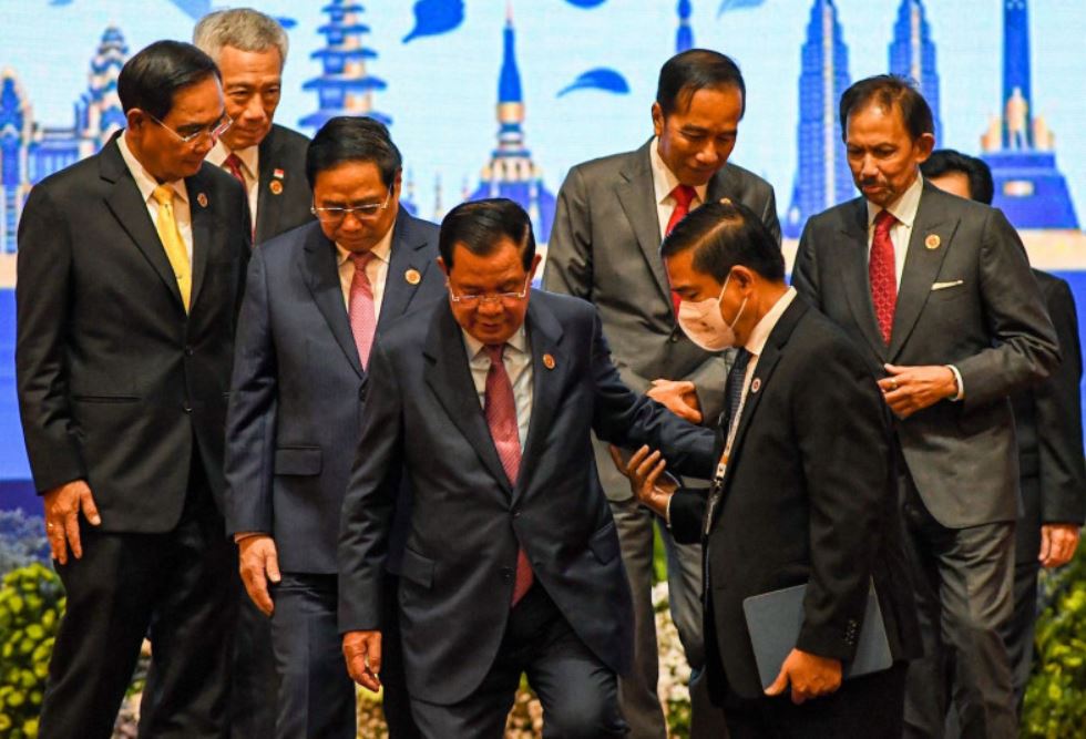 မြန်မာမှ အင်အားစုများအားလုံးနှင့် တွေ့ဆုံသွားရန် အာဆီယံသဘောတူ