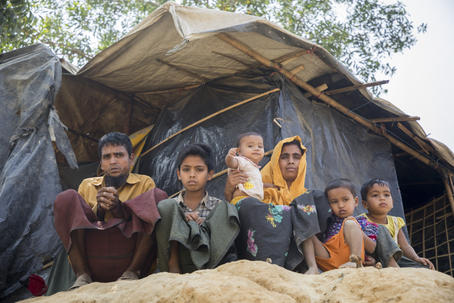 Muslim refugees in Bangladesh. (Photo: WFP)