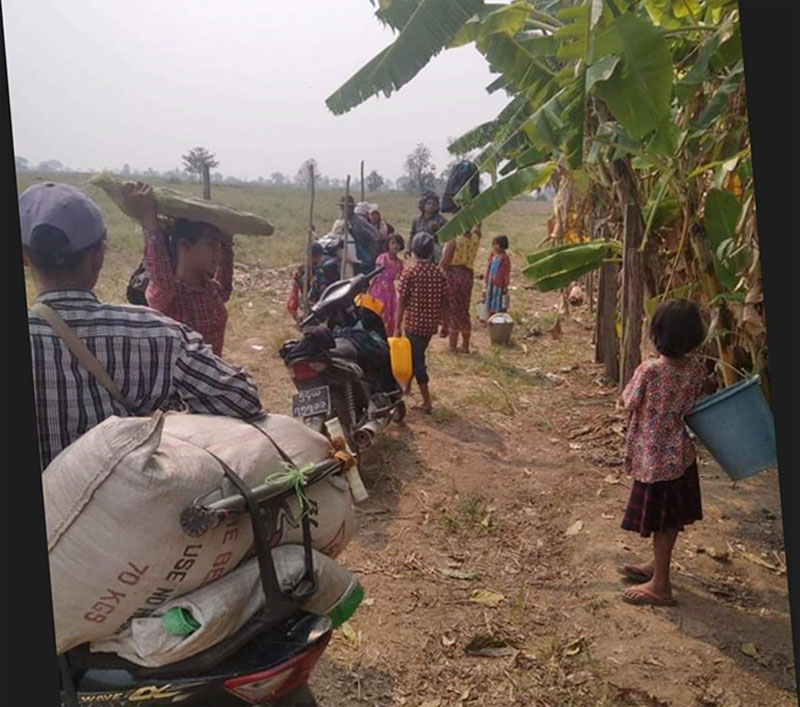 Nyaungpintha villagers flee a recent junta shelling. (Photo: KNU)