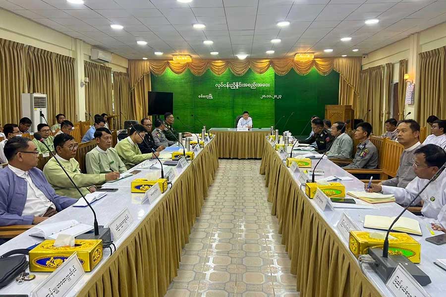 Junta-appointed Arakan State ministers and department heads hold a meeting on November 28, 2023, in Sittwe. (Photo: Thi Kyar Say Chin Ngwe Thazin)