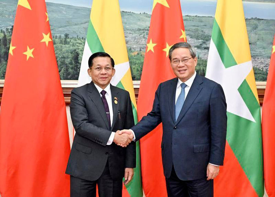 Junta boss Min Aung Hlaing meets Chinese Premier Li Qiang in his first visit to China since the coup, in early November 2024. (Photo: CINCDS)