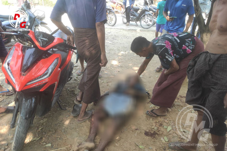 A junta airstrike killed a young man in Kyauktaw Township, Arakan State, on April 4.