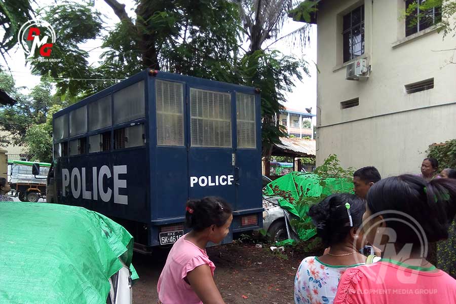 Civilian arrests continue in junta-held Arakan State townships