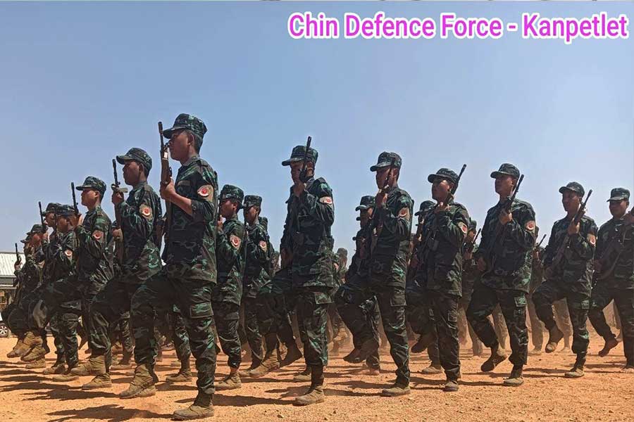 ၂၀၂၅ ခုနှစ်၊ ဖေဖော်ဝါရီ ၂၈ ရက်က CDF - ကန်ပက်လက်တပ်ဖွဲ့၏ လက်နက်တပ်ဆင်ခြင်း အခမ်းအနားကို တွေ့ရစဉ်။ ဓာတ်ပုံ - Chin Defence Force - Kanpetlet