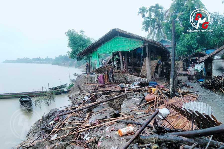 Nine homes destroyed by Kaladan River erosion in Kyauktaw Twsp village