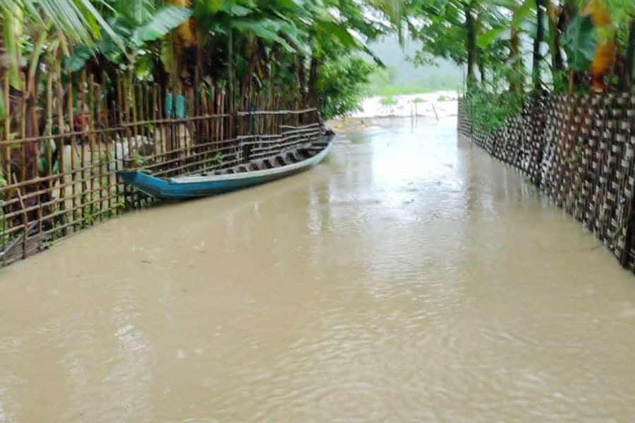 Floodwaters inundate over 10 villages in remote Ponnagyun area