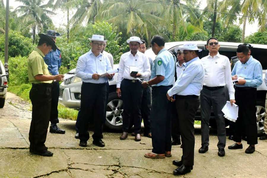 Minister’s brother granted gravel mining rights in Kyaukphyu