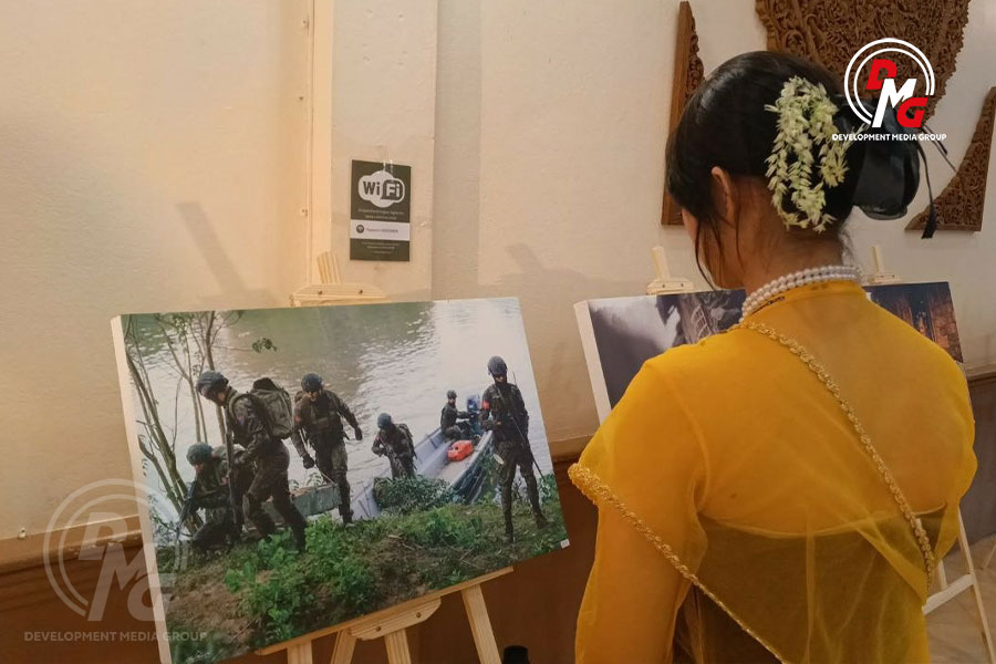 Photo News: “Silent Message” photo exhibition in Mae Sot highlights plight of war-affected Arakanese civilians